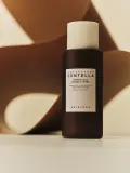 SKIN1004 Madagascar Centella Probio-Cica Essence Toner - Тоник успокаивающий с увлажняющим действием, 210 мл — фото 4