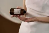 SKIN1004 Madagascar Centella Probio-Cica Essence Toner - Тоник успокаивающий с увлажняющим действием, 210 мл — фото 8