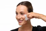Массажёр гуаша Notino Spa Collection из белого нефрита, для лица и шеи — фото 6