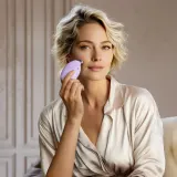 FOREO KIWI Derma - Устройство для диамантовой микродермабразии и глубокой очистки лица, 1 шт — фото 4
