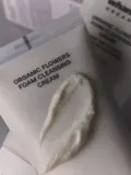 WHAMISA Organic Flowers Foam Cleansing Cream - Пенящийся крем для глубокого очищения - демакияж, 150 мл — фото 5