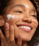 COCOSOLIS ROSE Clean & Hydrate Face Foam - Очищающая пенка для лица с увлажняющим действием, 150 мл — фото 4