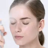 Institut Esthederm Cellular Water Mist - Энергетический увлажняющий спрей для лица с клеточной водой — фото 3