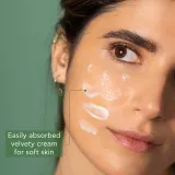 Apivita Bee Radiant Cream - Rich Texture - Экстра питательный крем для лица против старения и укрепляющий кожу, 50 мл — фото 7