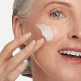 LANCER GRAVITY DEFYING MOISTURIZER - Крем для лица укрепляющий и лифтингующий, 50 мл — фото 4