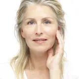 L’Oreal Paris Age Perfect Golden Age - Противоморщинный крем для лица для зрелой кожи на день, 50 мл — фото 3