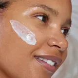 Nudestix Nudeskin Citrus-C Mask & Daily Moisturizer - Крем увлажняющий для лица на день и на ночь, 60 мл — фото 4