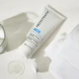 NeoStrata Clarify Mandelic Clarifying Cleanser - Гель для очищения жирной кожи, 200 мл — фото 3