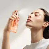 FOREO SUPERCHARGED Barrier Restoring Essence Mist - Сущность для лица в виде тумана, восстанавливающая защитный барьер кожи, 110 мл — фото 2