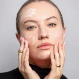 Antipodes Grace Gentle Cream Cleanser & Makeup Remover - Очищающий крем для снятия макияжа, 120 мл — фото 3