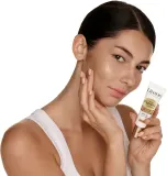 Lirene Derma Pigment Control Covering BB Cream SPF 50 - Осветляющий BB-крем против пигментации, 30 мл, оттенок 02 Nude — фото 5