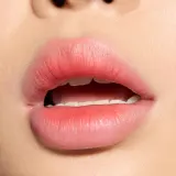 MAC Cosmetics Powder Kiss Lip + Cheek Mousse - Универсальный косметический продукт для макияжа губ и щек, 5 мл, оттенок Creamsicle — фото 4