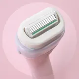 Бритва для тела Wilkinson Sword Intuition 2in1 Ultra Moisture Razor со сменной головкой, для подмышек, ног и интимной зоны — фото 3