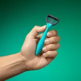 Бритвенный станок Wilkinson Sword Xtreme 3 Sensitive со сменными головками и увлажняющей полосой — фото 5