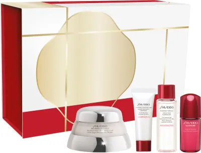 Shiseido Bio-Performance - в подарочном наборе