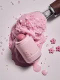 Banila Co. Romantic Blush - Многофункциональный косметический продукт для макияжа губ и щек, придающий идеальный вид, 3.7 г, оттенок 02 Pink Some — фото 8