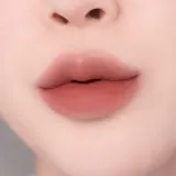 Banila Co. Romantic Blush - Многофункциональный косметический продукт для макияжа губ и щек, придающий идеальный вид, 3.7 г, оттенок 15 Nutty — фото 2