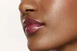 Laka Fruity Glam Tint - Долговременный увлажняющий блеск для губ, оттенок 102 Dewy — фото 5