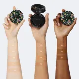 Gucci Gucci Beauty Eternité de Beauté - Долговременное тональное средство в губке SPF 35, 14 г, оттенок 02.5 — фото 6