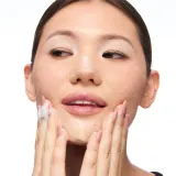 MAC Cosmetics Major Foamo Jelly Cleanser - Очищающий гель для снятия макияжа — фото 4