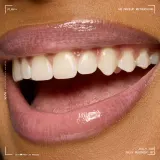 NYX Professional Makeup Jelly Job - Блестящий блеск для губ с эффектом увеличения, 7.5 мл, оттенок Jelly Blushin — фото 7