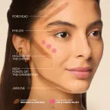 Bourjois Macaron Melt Bronzer & Contour - Бронзатор и пудра для контурирования 2 в 1, 5 г, оттенок 01 Vanilla Foam — фото 6