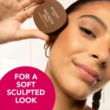 Bourjois Macaron Melt Bronzer & Contour - Бронзатор и пудра для контурирования 2 в 1, 5 г, оттенок 03 Caramel Macchiato — фото 4