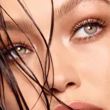 MAYBELLINE NEW YORK Lash Sensational Body Waterproof - Водостойкая тушь для объема, 9.75 мл, оттенок Black — фото 8