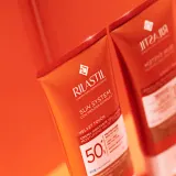 Солнцезащитный тонирующий крем для лица Rilastil Sun System Velvet Touch, 50 мл — фото 3