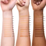 Тональное средство Notino Foundation Glow foundation with SPF 50 Plant Extracts, среднее покрытие, 30 мл, оттенок 01 Deep Neutral — фото 6