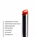 Помада-стик матовая Notino Lifeproof Soft Matte Lip Stylo, с гиалуроновой кислотой, красная, 2 г, оттенок 330 Slay — фото 2