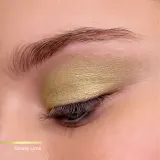 Тени для век Notino Powder Eyeshadow Shimmer, с шиммером, серебристые, 1,5 г, оттенок Glossy Lime — фото 4
