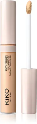 Консилер KIKO Milano Love Fusion 24H Moisture Radiant Concealer среднего покрытия, длительного действия, 8 мл, оттенок 11 Vanilla