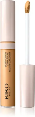 Консилер KIKO Milano Love Fusion 24H Moisture Radiant Concealer среднего покрытия, длительного действия, 8 мл, оттенок 18 Butterscotch