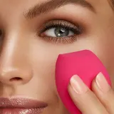 Спонж для макияжа KIKO Milano Precision Make Up Blender для тональных средств, 1 шт — фото 2