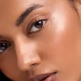 Хайлайтер Catrice Cloud Tint Cushion Highlighter кушон, с эффектом сияния, 4 г, оттенок C010 Stay Halo’d — фото 3