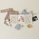 Набор для слепков ручки и ножки малыша Bieco Impression Set with Picture Frame, трёхсекционная рамка для фото, 1 шт 44 x 19 x 1 cm — фото 4