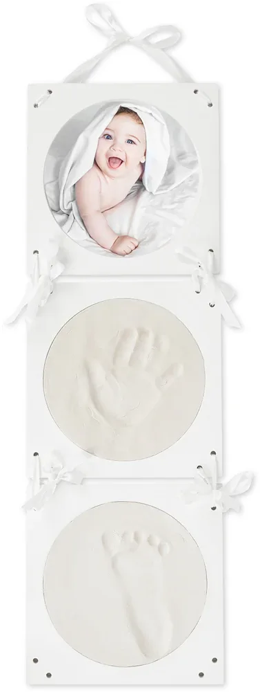 Набор для слепков ручек и ножек Bieco Print Set with Hanging Picture Frame с тройной рамкой для фото, из гипса и дерева, 1 шт 55 x 18 x 1 cm