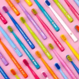 Зубная щётка Curaprox 5460 Ultra Soft мягкая, с волокнами Curen, 3 шт — фото 4