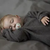 Пустышка LOVI Teddy Love силиконовая, симметричной формы, со светящимся кольцом, 2 шт — фото 3