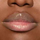 Блеск для губ MAC Cosmetics Squirt Plumping Gloss Stick для увеличения объёма, в стике, 2,3 г, оттенок Squirt Sparks — фото 5