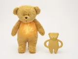 Прорезыватель для зубов Moonie Natural Teether Honey из натурального каучука, жёлтый, 1 шт — фото 2