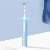 Электрическая зубная щётка Oral-B iO3 Blue магнитная, датчик давления, 1 шт Blue — фото 2