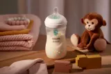 Бутылочка для кормления Philips Avent Natural Response AirFree SCY673/82, с клапаном AirFree, 260 мл 3-6 m Bear — фото 5
