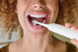 Сменные насадки для зубной щётки Philips Sonicare Premium All-in-One HX9092/87 белые, 2 шт White — фото 4