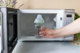 Бутылочка для кормления Tommee Tippee Closer To Nature Glass стеклянная, с силиконовой соской, 250 мл Glass 0m+ — фото 5
