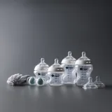Набор для кормления Tommee Tippee Natural Start Anti-Colic с антиколиковым клапаном samosterylizująca 0 m+ White — фото 2