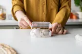 Пустышка Tommee Tippee Cherry Latex латексная, 0-6 месяцев, 2 шт — фото 4