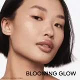 Пудра в шариках GUERLAIN Blooming Denim Meteorites Pearls of Powder с сияющим эффектом, 20 г edycja limitowana — фото 3