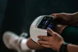 Массажёр для суставов Medivon Knee с подогревом и вибрацией, 1 шт — фото 4